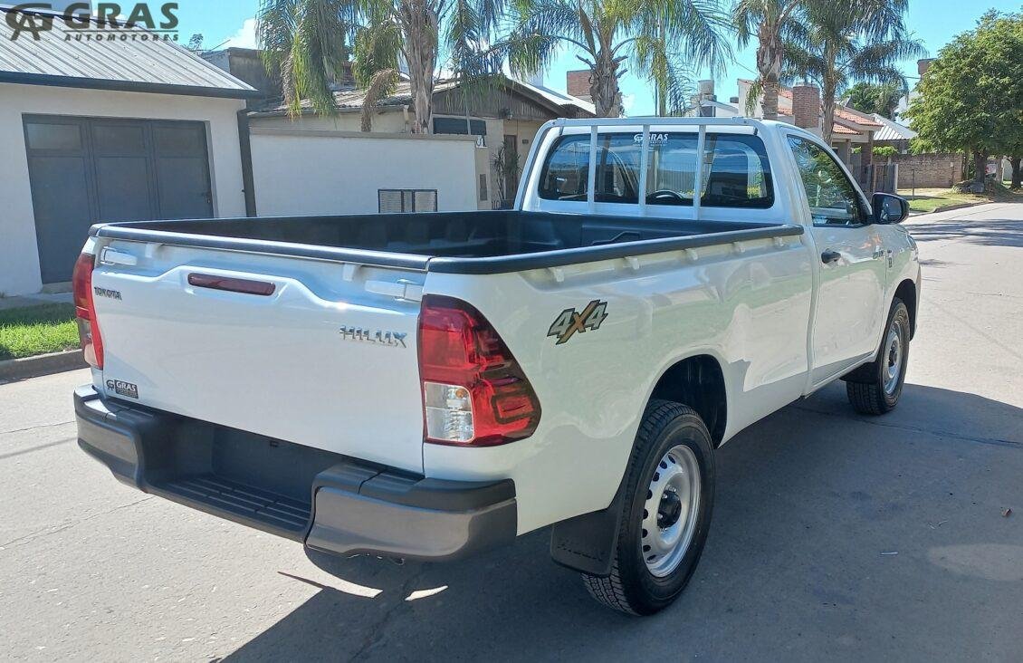 TOYOTA HILUX 2 4 DX CS 4X4 6MT L 22 0KM Autos Usados Santa Fe Gras