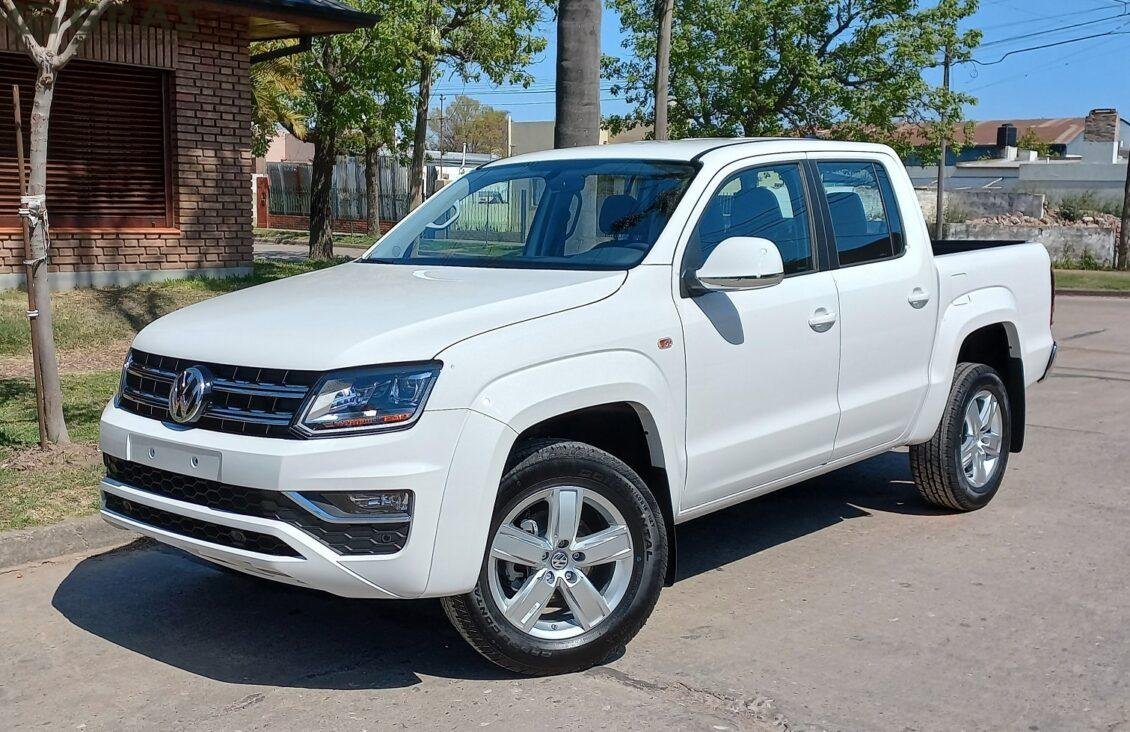 VW AMAROK HIGHLINE 4X2 M T 180CV 0km Autos Usados Santa Fe Gras