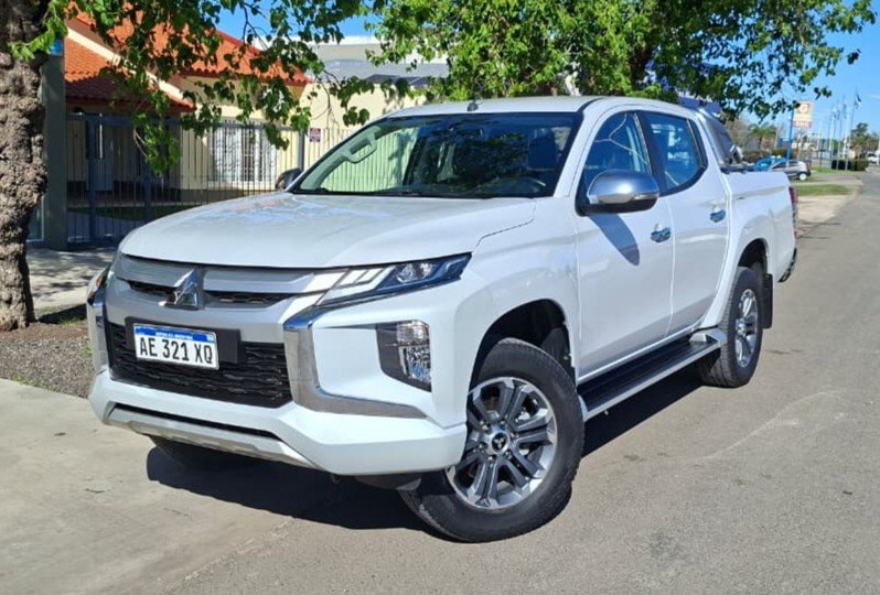 MITSUBISHI L200 2.4 DI-D DC 4x4 "HIGH POWER" AUT.