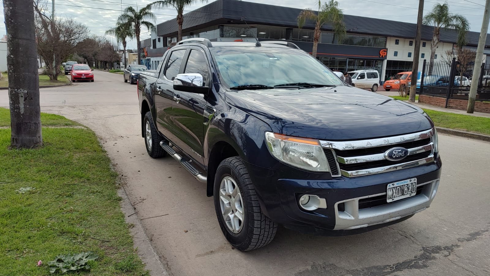 FORD RANGER 3.2 TDi LIMITED DC 4x4 AUT. L/12