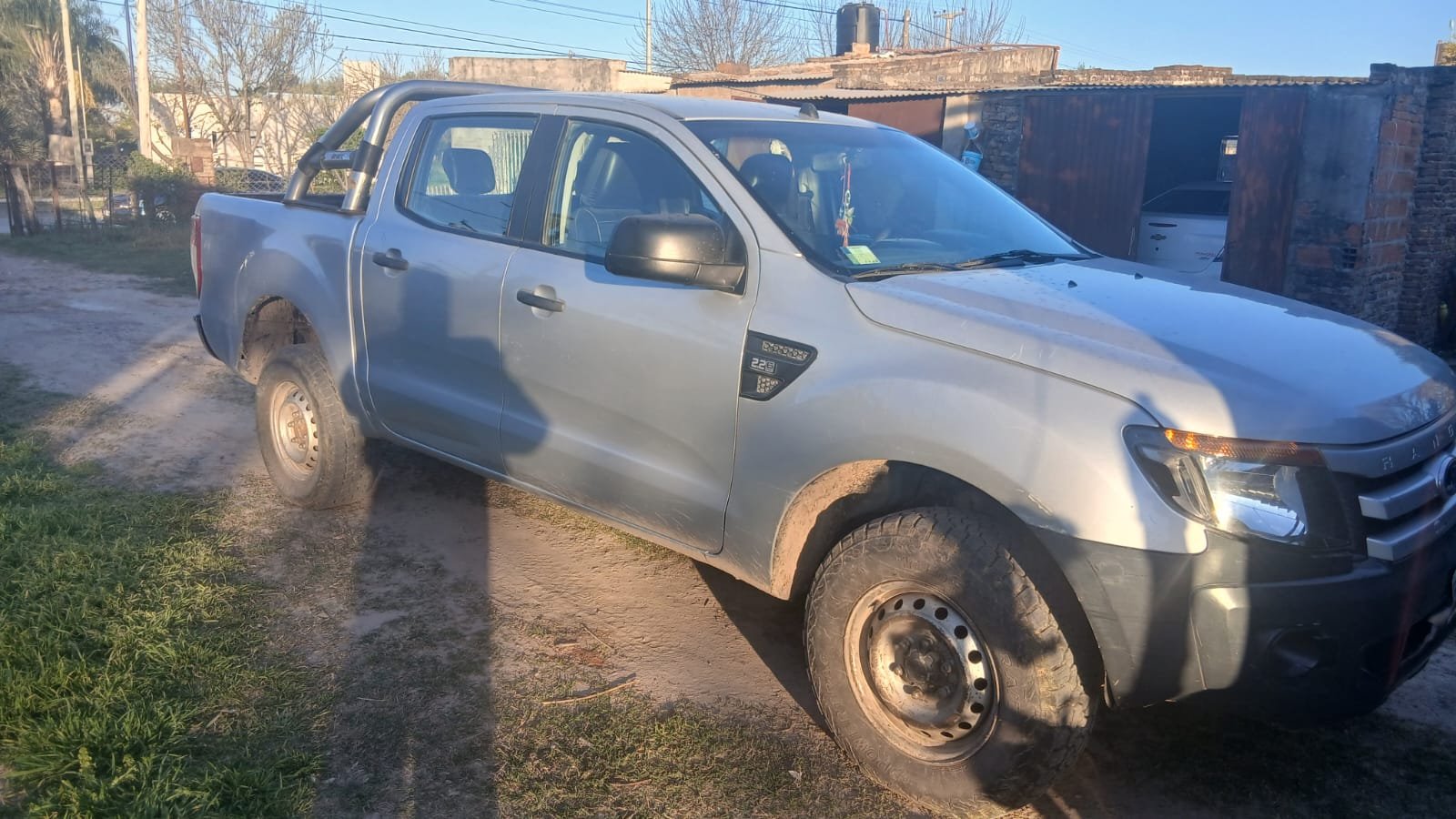 FORD RANGER 2.2 TDi XL SAFETY DC 4x4 6MT L/12