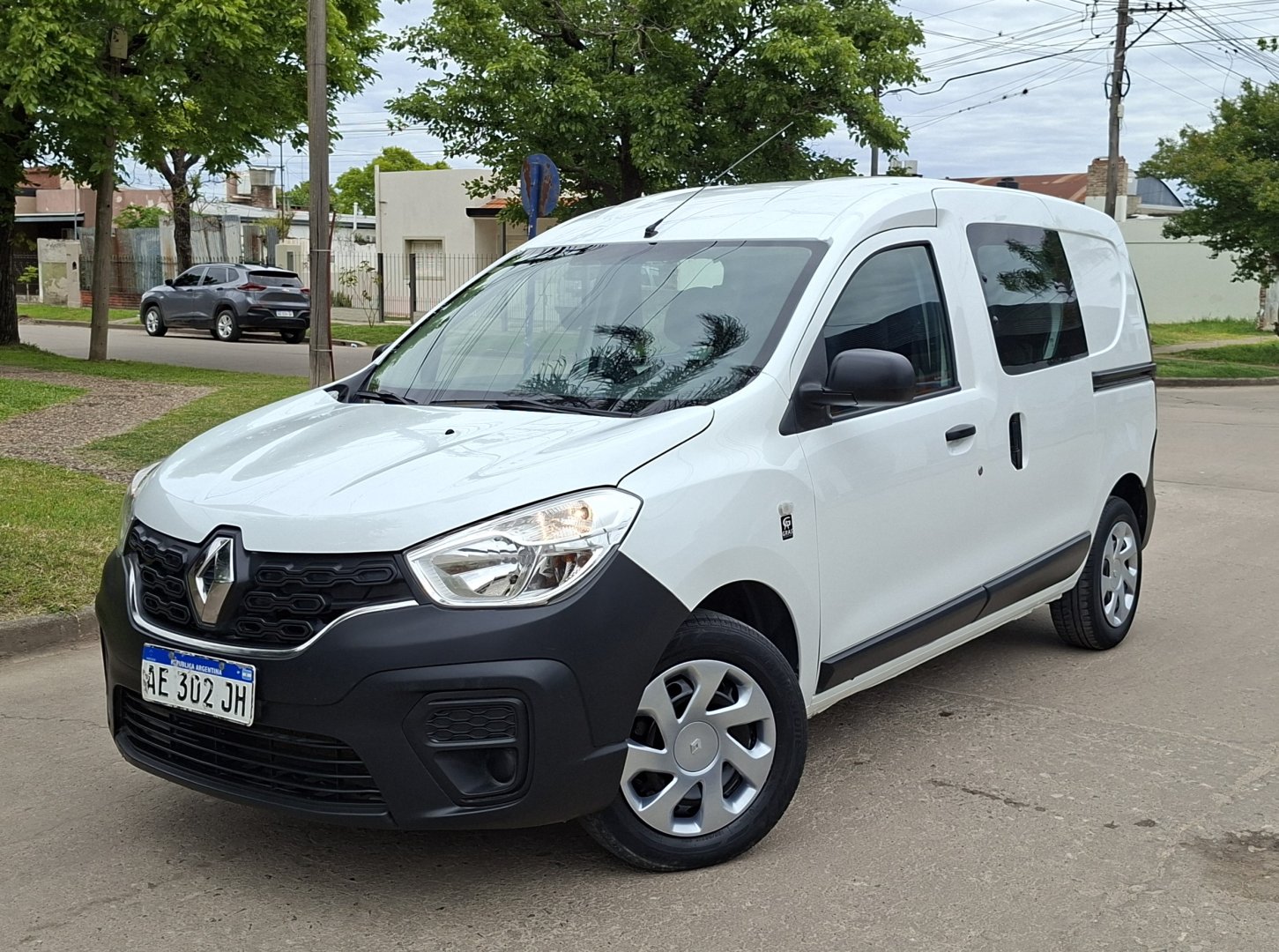 RENAULT KANGOO II EXPRESS 1.6 SCe EMOTION 5As. 2PLC L/18