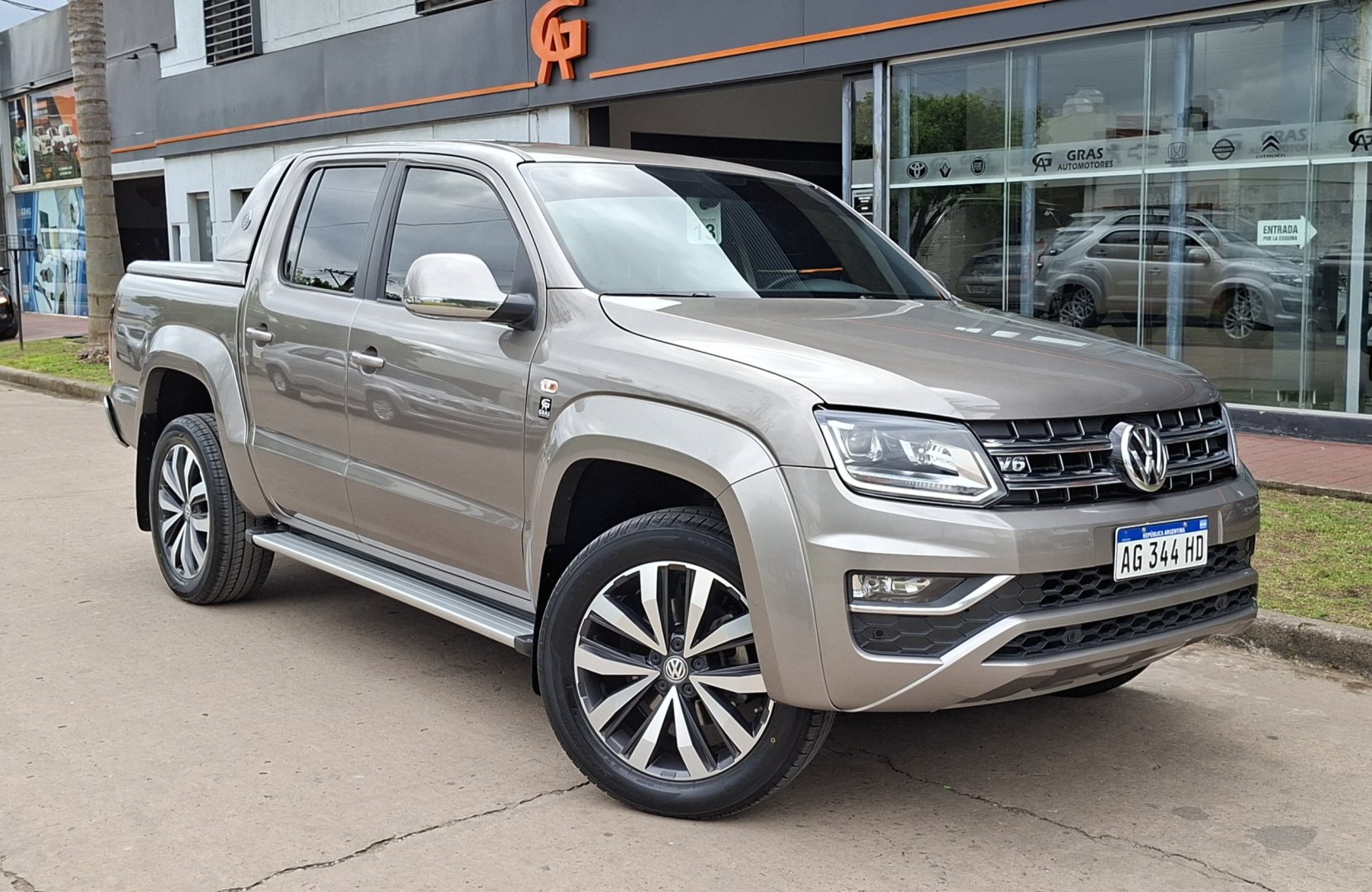 VOLKSWAGEN AMAROK 3.0 TDi V6 258cv EXTREME DC 4x4 AUT. L/20
