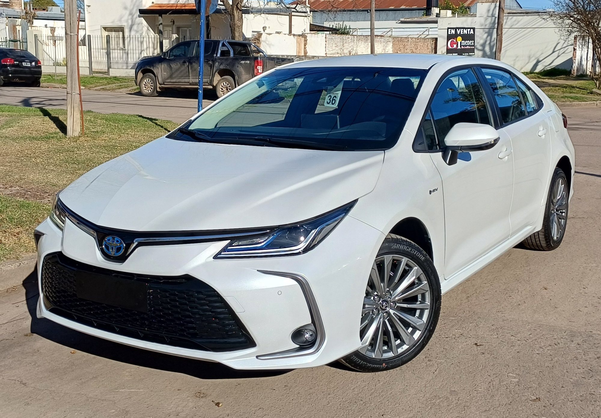 TOYOTA COROLLA 1.8 XEi eCVT HYBRID SAFETY L25 OKM