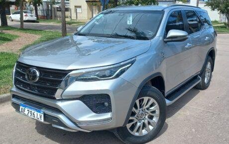 TOYOTA HILUX SW4 SRX 4X4 AT L/21 2021