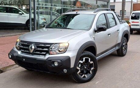 RENAULT DUSTER OROCH 1.3 TCe OUTSIDER 4WD 0KM