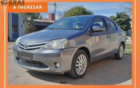 TOYOTA ETIOS 1.5 16v XLS 5MT 4P 2014