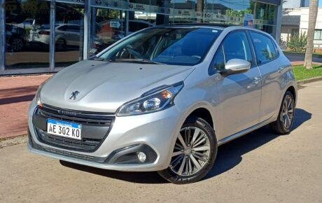 PEUGEOT 208 1.6 FELINE TIP-TRONIC 2020