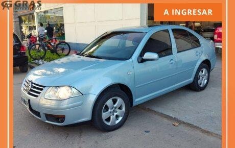 VW BORA 2.0 TRENDLINE  M/T 2011