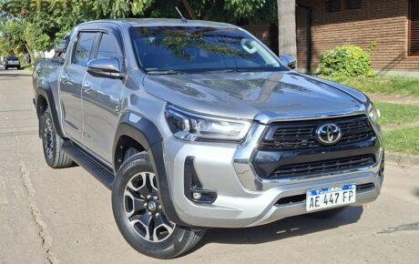 TOYOTA HILUX 2.8 TDi SRX DC 4×4 AUT. L/21 202