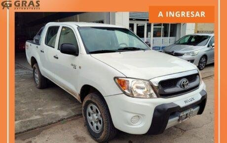 TOYOTA HILUX 2.5 TD DX PACK DC 4×4 2011