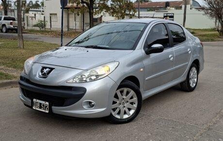 PEUGEOT 207 COMPACT 1.6 16V XT 4P 2010