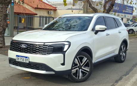 FORD TERRITORY TITANIUM AT 2025