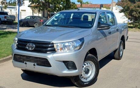 TOYOTA HILUX 2.4 TDi DX DC 4X2 6MT 0 KM