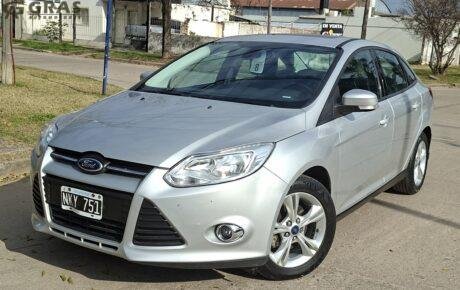 FORD FOCUS 2.0 SE PLUS 4p. L/14 2014