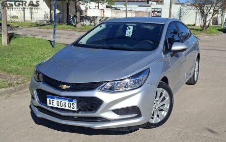 CHEVROLET CRUZE 1.4T LS 4P 6MT 2019